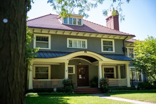 Feature photo (2) (2)